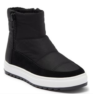 Samarie Snow/Ski boots (NIB, NWT)